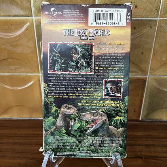 The Lost World: Jurassic Park VHS 1997 Universal - Picture 2 of 5
